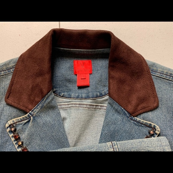 Very Vera Denim Embellished Jacket - Picture 10 of 16
